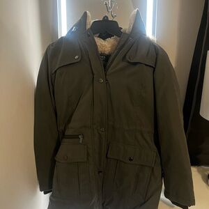 Jones New York Women’s Olive Green Faux Fur Coat